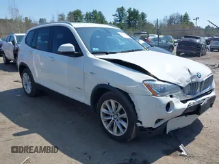 2017 BMW X3 xDrive28i z VIN 5UXWX9C52H0D96737, wystawiony jako IAAI lot #42094100 z przebiegiem 86 641 mil mil oraz . Historia ofert i sprzedaży dostępna na DreamBid. Obrazek 1.