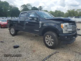 2019 Ford F-250 XL with VIN 1FT7W2BT4KEC57796, listed as a Copart auction lot 59682105 with Not provided miles and Salvage title. Bid and sale history available at DreamBid. Image 4.