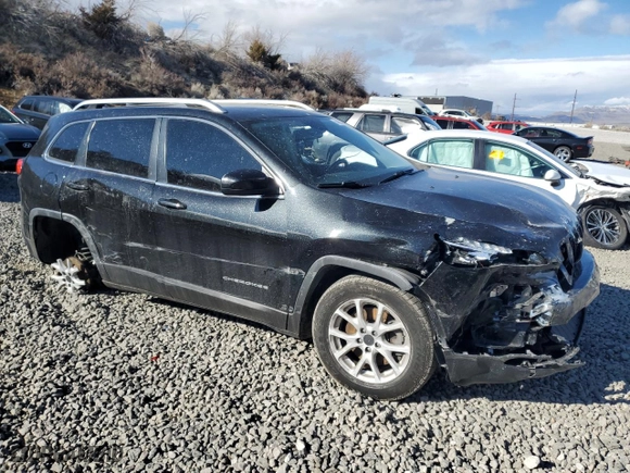 2016 Jeep Cherokee Altitude with VIN 1C4PJMCB5GW115281, listed as a Copart auction lot 46082805 with 0 mi miles and Salvage Title. Bid and sale history available at carsss.com. Image 4.