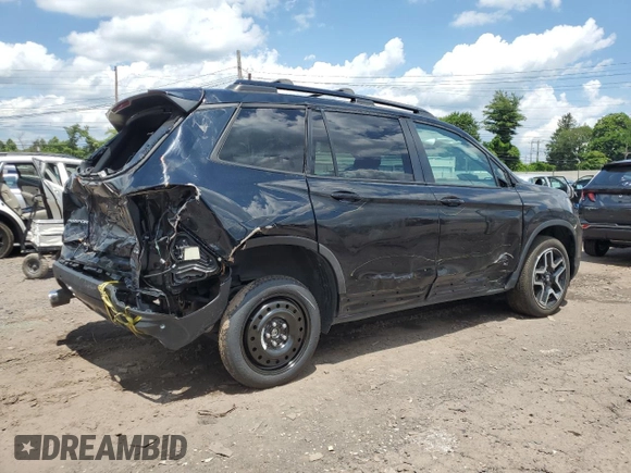 2023 Honda Passport Elite with VIN 5FNYF8H01PB030270, listed as a Copart auction lot 61402965 with 7,931 mi miles and Salvage title. Bid and sale history available at DreamBid. Image 3.