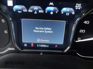 2021 GMC Yukon Denali with VIN 1GKS2DKL2MR474572, listed as a IAAI auction lot 41149462 with 51,888 mi miles. Bid and sale history available at carsss.com. Image 16.