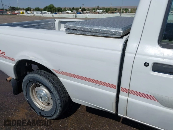 1995 Ford Ranger Splash z VIN 1FTCR10A5SUA65603, wystawiony jako IAAI lot #42461285 z przebiegiem 193 895 mil mil oraz . Historia ofert i sprzedaży dostępna na DreamBid. Obrazek 6.