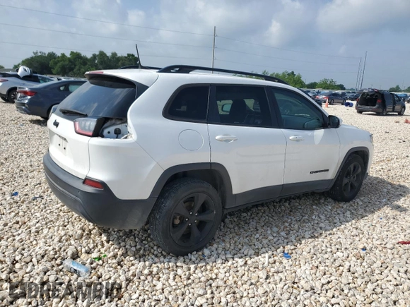 2019 Jeep Cherokee Altitude with VIN 1C4PJLLB1KD338738, listed as a Copart auction lot 55135965 with 72,709 mi miles and Clean title. Bid and sale history available at DreamBid. Image 3.