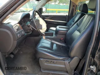 2007 Chevrolet Suburban LTZ with VIN 1GNFK16347J179019, listed as a Copart auction lot 60963795 with 243,300 mi miles and Salvage title. Bid and sale history available at DreamBid. Image 7.