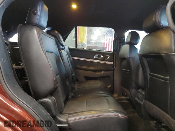 2016 Ford Explorer Sport z VIN 1FM5K8GT4GGA11837, wystawiony jako Copart lot #62486295 z przebiegiem 175 897 mil mil oraz Szkoda całkowita • Salvage title. Historia ofert i sprzedaży dostępna na DreamBid. Obrazek 11.
