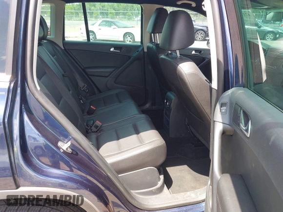 2012 Volkswagen Tiguan SEL with VIN WVGAV7AX7CW608637, listed as a IAAI auction lot 42173987 with 149,013 mi miles and . Bid and sale history available at DreamBid. Image 8.