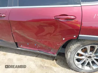 2019 Jeep Cherokee Latitude Plus z VIN 1C4PJLLB1KD220432, wystawiony jako IAAI lot #42395512 z przebiegiem 120 011 mil mil oraz . Historia ofert i sprzedaży dostępna na DreamBid. Obrazek 16.