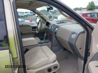 2004 Ford F-150 XLT with VIN 1FTPW14524KC29315, listed as a IAAI auction lot 42732325 with 75,970 mi miles and . Bid and sale history available at DreamBid. Image 5.