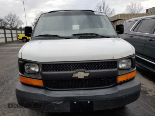 2013 Chevrolet Express Cargo Van with VIN 1GCWGGCAXD1156632, listed as a Copart auction lot 42946155 with 293,180 mi miles and Clean Title. Bid and sale history available at carsss.com. Image 5.