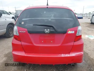 2013 Honda Fit with VIN JHMGE8H39DC065770, listed as a IAAI auction lot 42024432 with 67,267 mi miles. Bid and sale history available at carsss.com. Image 16.