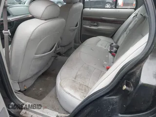 2002 Mercury Grand Marquis LS Premium z VIN 2MEFM75W42X644236, wystawiony jako IAAI lot #42276863 z przebiegiem 56 460 mil mil oraz . Historia ofert i sprzedaży dostępna na DreamBid. Obrazek 8.