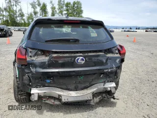 2020 Lexus UX 250h z VIN JTHP9JBH6L2032942, wystawiony jako Copart lot #56675505 z przebiegiem 22 295 mil mil oraz Szkody całkowita. Historia ofert i sprzedaży dostępna na DreamBid. Obrazek 6.