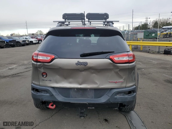 2017 Jeep Cherokee Trailhawk with VIN 1C4PJMBS9HW584747, listed as a Copart auction lot 46931635 with 87,438 mi miles and Salvage Title. Bid and sale history available at carsss.com. Image 6.