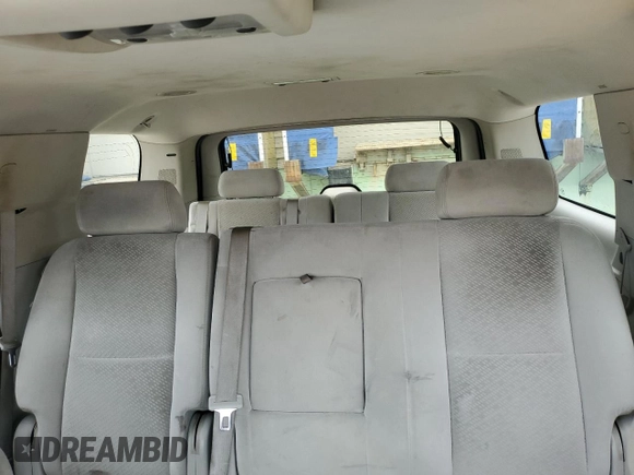 2008 Chevrolet Tahoe 2LT z VIN 1GNFC13068J148704, wystawiony jako Copart lot #54614815 z przebiegiem 229 570 mil mil oraz Czysty tytuł • Clean title. Historia ofert i sprzedaży dostępna na DreamBid. Obrazek 10.