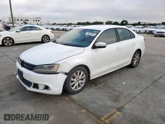2013 Volkswagen Jetta SE with VIN 3VWDX7AJ5DM445332, listed as a Copart auction lot 58622645 with 241,388 mi miles and Clean title. Bid and sale history available at DreamBid. Image 1.