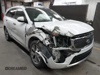 2016 Kia Sorento SXL with VIN 5XYPK4A56GG118116, listed as a IAAI auction lot 42221794 with 100,116 mi miles and . Bid and sale history available at DreamBid. Image 1.