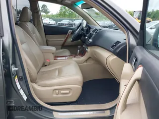 2012 Toyota Highlander Limited with VIN 5TDDK3EHXCS162909, listed as a IAAI auction lot 42372260 with 336,897 mi miles and . Bid and sale history available at DreamBid. Image 5.