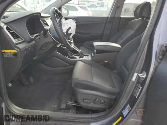 2017 Hyundai Tucson SE with VIN KM8J33A40HU330073, listed as a Copart auction lot 50713935 with 135,673 mi miles and Salvage Title. Bid and sale history available at DreamBid. Image 7.