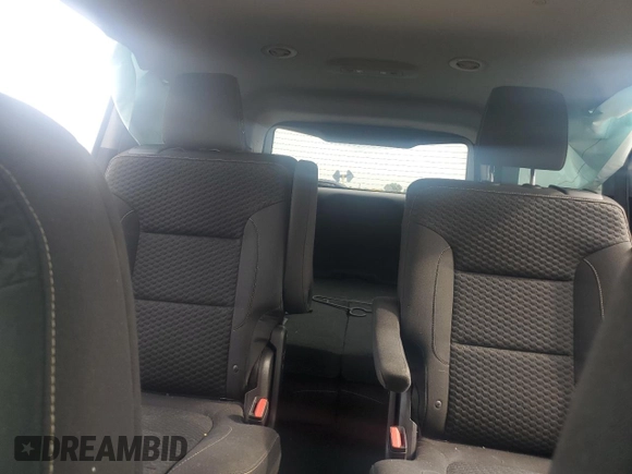 2018 GMC Acadia SLE z VIN 1GKKNSLAXJZ211380, wystawiony jako Copart lot #59950425 z przebiegiem Nie podano mil oraz Szkoda całkowita • Salvage title. Historia ofert i sprzedaży dostępna na DreamBid. Obrazek 10.