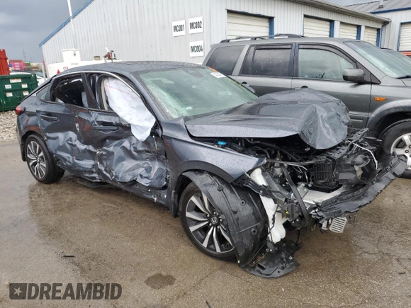 2024 Honda Civic EX-L z VIN 19XFL1H79RE018851, wystawiony jako Copart lot #54382485 z przebiegiem Nie podano mil oraz Szkoda całkowita • Salvage title. Historia ofert i sprzedaży dostępna na DreamBid. Obrazek 4.
