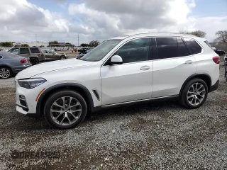2019 BMW X5 xDrive40i with VIN 5UXCR6C54KLL02419, listed as a Copart auction lot 51788985 with 139,496 mi miles and Clean Title. Bid and sale history available at carsss.com. Image 1.