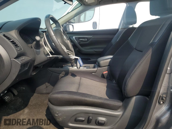 2017 Nissan Altima SR with VIN 1N4AL3AP4HN359297, listed as a Copart auction lot 59825345 with 82,862 mi miles and Salvage title. Bid and sale history available at DreamBid. Image 7.