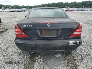 2001 Mercedes-Benz SLK 230 Kompressor z VIN WDBKK49F31F175681, wystawiony jako Copart lot #65155374 z przebiegiem Nie podano mil oraz Nie do naprawy • Non repairable. Historia ofert i sprzedaży dostępna na DreamBid. Obrazek 6.