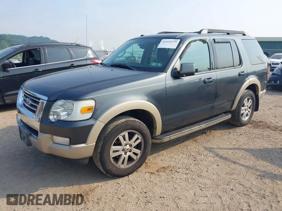 2010 Ford Explorer Eddie Bauer z VIN 1FMEU7EE5AUA86919, wystawiony jako IAAI lot #42431979 z przebiegiem 137 403 mil mil oraz . Historia ofert i sprzedaży dostępna na DreamBid. Obrazek 2.