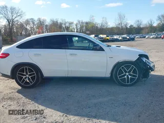 2016 Mercedes-Benz GLE 450 AMG z VIN 4JGED6EB0GA008008, wystawiony jako IAAI lot #42038463 z przebiegiem 159 653 mil mil oraz . Historia ofert i sprzedaży dostępna na DreamBid. Obrazek 13.