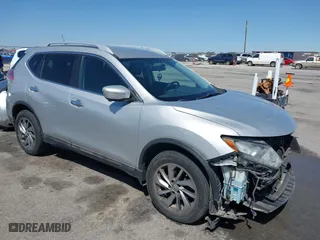 2015 Nissan Rogue SL with VIN 5N1AT2MV4FC777152, listed as a IAAI auction lot 41861796 with 171,434 mi miles. Bid and sale history available at carsss.com. Image 1.