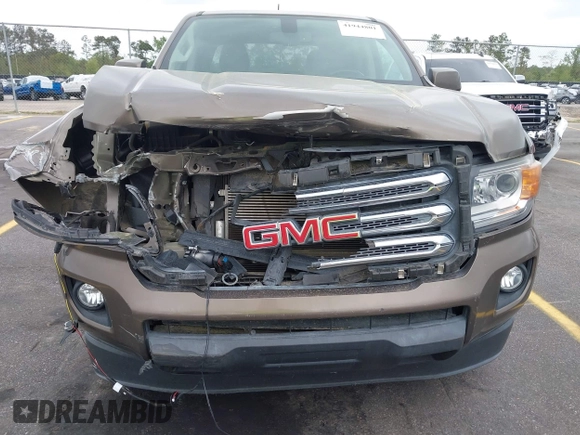 2015 GMC Canyon 2WD SLE with VIN 1GTG5BE38F1229799, listed as a IAAI auction lot 41944801 with 71,165 mi miles. Bid and sale history available at carsss.com. Image 6.