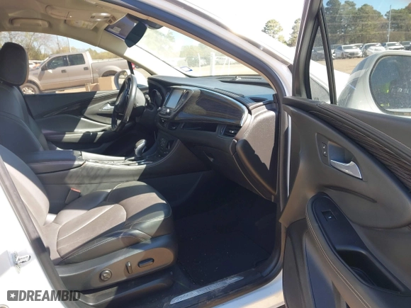 2017 Buick Envision Essence with VIN LRBFXBSA9HD099718, listed as a IAAI auction lot 41860370 with 91,973 mi miles. Bid and sale history available at carsss.com. Image 5.