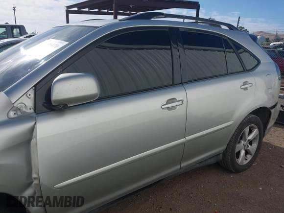 2006 Lexus RX 330 with VIN JTJGA31U260061337, listed as a IAAI auction lot 42346470 with 120,479 mi miles and . Bid and sale history available at DreamBid. Image 14.