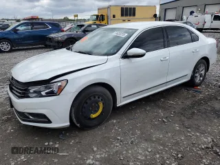 2016 Volkswagen Passat S with VIN 1VWAT7A32GC041300, listed as a Copart auction lot 54620235 with 141,172 mi miles and Salvage title. Bid and sale history available at DreamBid. Image 1.