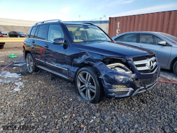 2014 Mercedes-Benz GLK-Class GLK 350 with VIN WDCGG5HB8EG336288, listed as a Copart auction lot 46268175 with 51,703 mi miles and Salvage Title. Bid and sale history available at carsss.com. Image 4.