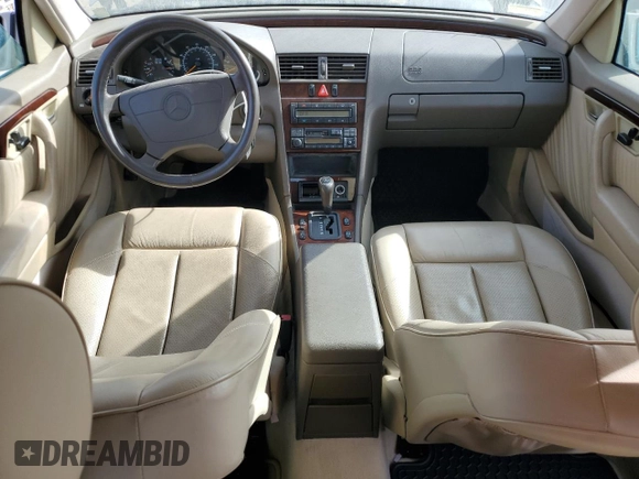 1996 Mercedes-Benz C with VIN WDBHA28E4TF347813, listed as a Copart auction lot 45211785 with 87,312 mi miles and Clean Title. Bid and sale history available at carsss.com. Image 8.