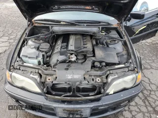 2002 BMW 3 Series 330xi with VIN WBAEW53482PG08312, listed as a Copart auction lot 80872734 with 180,306 mi miles and Salvage title. Bid and sale history available at DreamBid. Image 10.