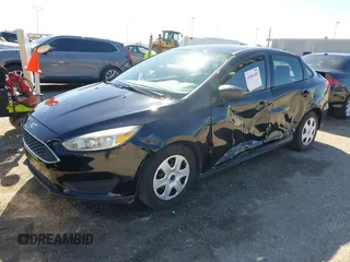 2018 Ford Focus S with VIN 1FADP3E29JL259004, listed as a IAAI auction lot 41841485 with 77,567 mi miles. Bid and sale history available at carsss.com. Image 17.
