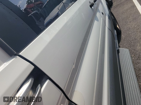 2018 Ford Transit with VIN 1FTYR1YG5JKA87528, listed as a IAAI auction lot 42731354 with 169,818 mi miles and . Bid and sale history available at DreamBid. Image 14.
