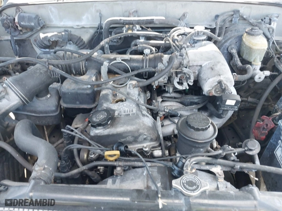 2000 Toyota 4Runner with VIN JT3GM84R7Y0063428, listed as a IAAI auction lot 41615410 with 276,948 mi miles. Bid and sale history available at carsss.com. Image 10.