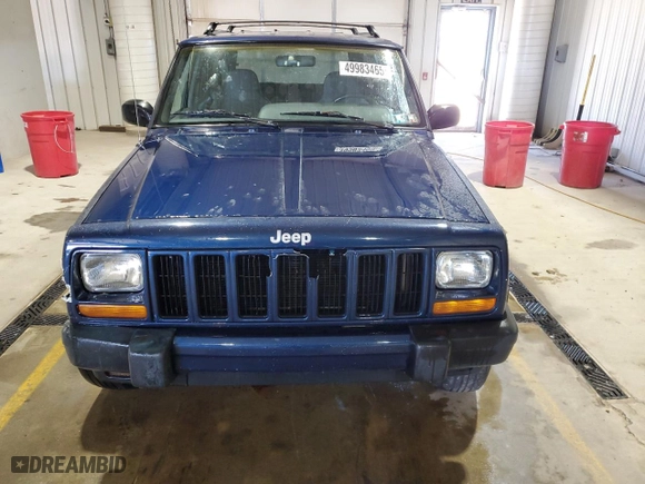 2000 Jeep Cherokee Police with VIN 1J4FF48S4YL121981, listed as a Copart auction lot 49983465 with NaN miles and Salvage Title. Bid and sale history available at carsss.com. Image 5.