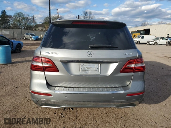 2012 Mercedes-Benz M 350 with VIN 4JGDA5HB4CA023471, listed as a Copart auction lot 52290535 with Not Provided miles and Salvage Title. Bid and sale history available at DreamBid. Image 6.