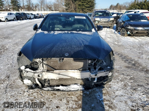2020 Mercedes-Benz C 300 with VIN 55SWF8EBXLU327611, listed as a Copart auction lot 42050895 with 61,785 mi miles and Salvage Title. Bid and sale history available at DreamBid. Image 5.