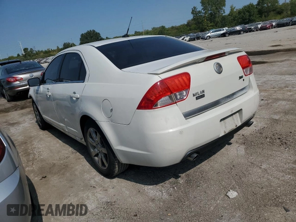 2010 Mercury Milan Premier with VIN 3MEHM0JG4AR620398, listed as a Copart auction lot 70790894 with 245,773 mi miles and Salvage Title. Bid and sale history available at carsss.com. Image 2.