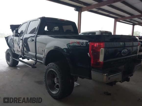 2018 Ford F-250 XL with VIN 1FT7W2BT0JEB18280, listed as a IAAI auction lot 42468353 with Not provided miles and . Bid and sale history available at DreamBid. Image 3.