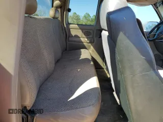 2004 Chevrolet Silverado 1500 Work Truck with VIN 2GCEC19V941368236, listed as a Copart auction lot 47046395 with 311,051 mi miles and Salvage Title. Bid and sale history available at carsss.com. Image 10.