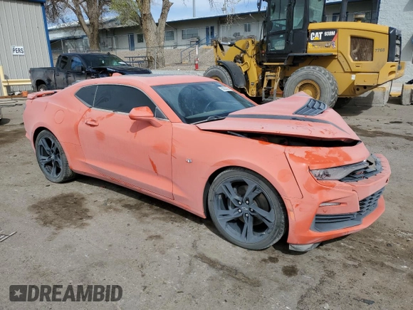 2021 Chevrolet Camaro 2SS z VIN 1G1FH1R70M0105967, wystawiony jako Copart lot #50032265 z przebiegiem 80 825 mil mil oraz Szkoda całkowita • Salvage title. Historia ofert i sprzedaży dostępna na DreamBid. Obrazek 4.