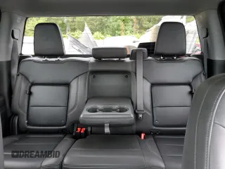 2023 GMC Sierra 1500 SLT z VIN 3GTUUDE87PG106169, wystawiony jako Copart lot #71252284 z przebiegiem 29 136 mil mil oraz Szkoda całkowita • Salvage title. Historia ofert i sprzedaży dostępna na DreamBid. Obrazek 10.