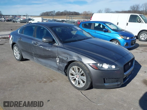 2016 Jaguar XF 35t Premium with VIN SAJBD4BVXGCY14096, listed as a IAAI auction lot 41354580 with 98,748 mi miles. Bid and sale history available at carsss.com. Image 1.