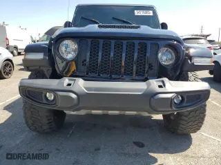 2022 Jeep Gladiator Mojave with VIN 1C6JJTEG4NL150571, listed as a Copart auction lot 54218865 with 26,747 mi miles and Salvage Title. Bid and sale history available at carsss.com. Image 5.